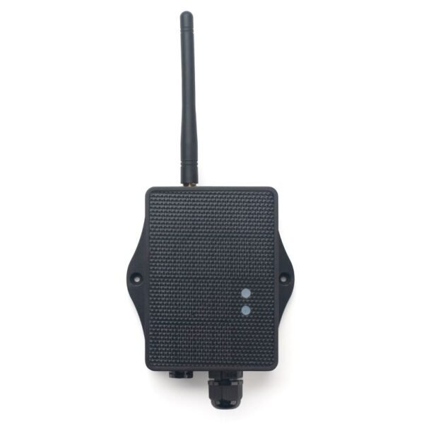 Version solaire du convertisseur Dragino RS485 avec panneau intégré au couvercle